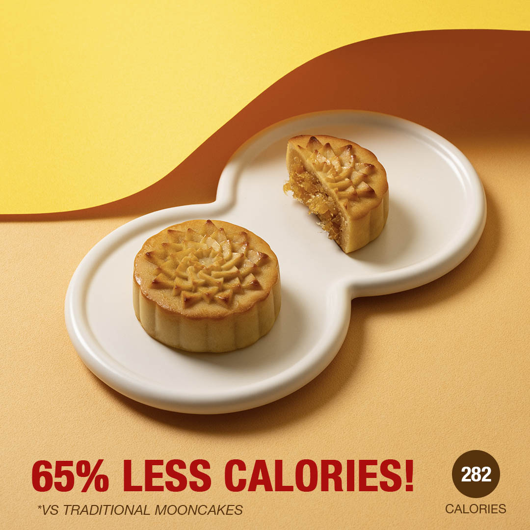 Pineapple Custard Mooncake 1pc SunnyHills Singapore