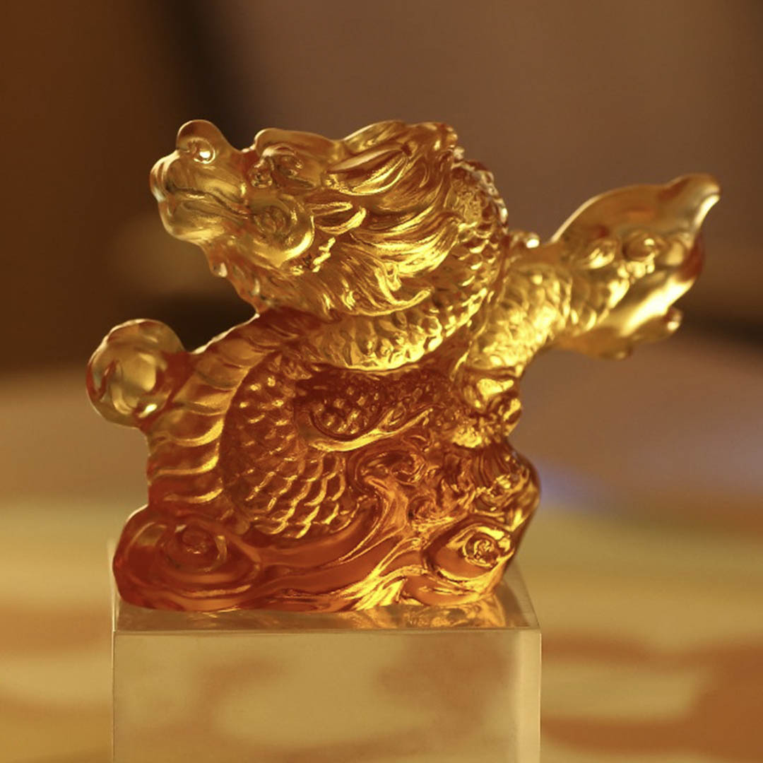 Auspicious Dragon Prosperity Gift Box 祥龍握珠禮盒 (SunnyHills with LIULI GONGFANG)
