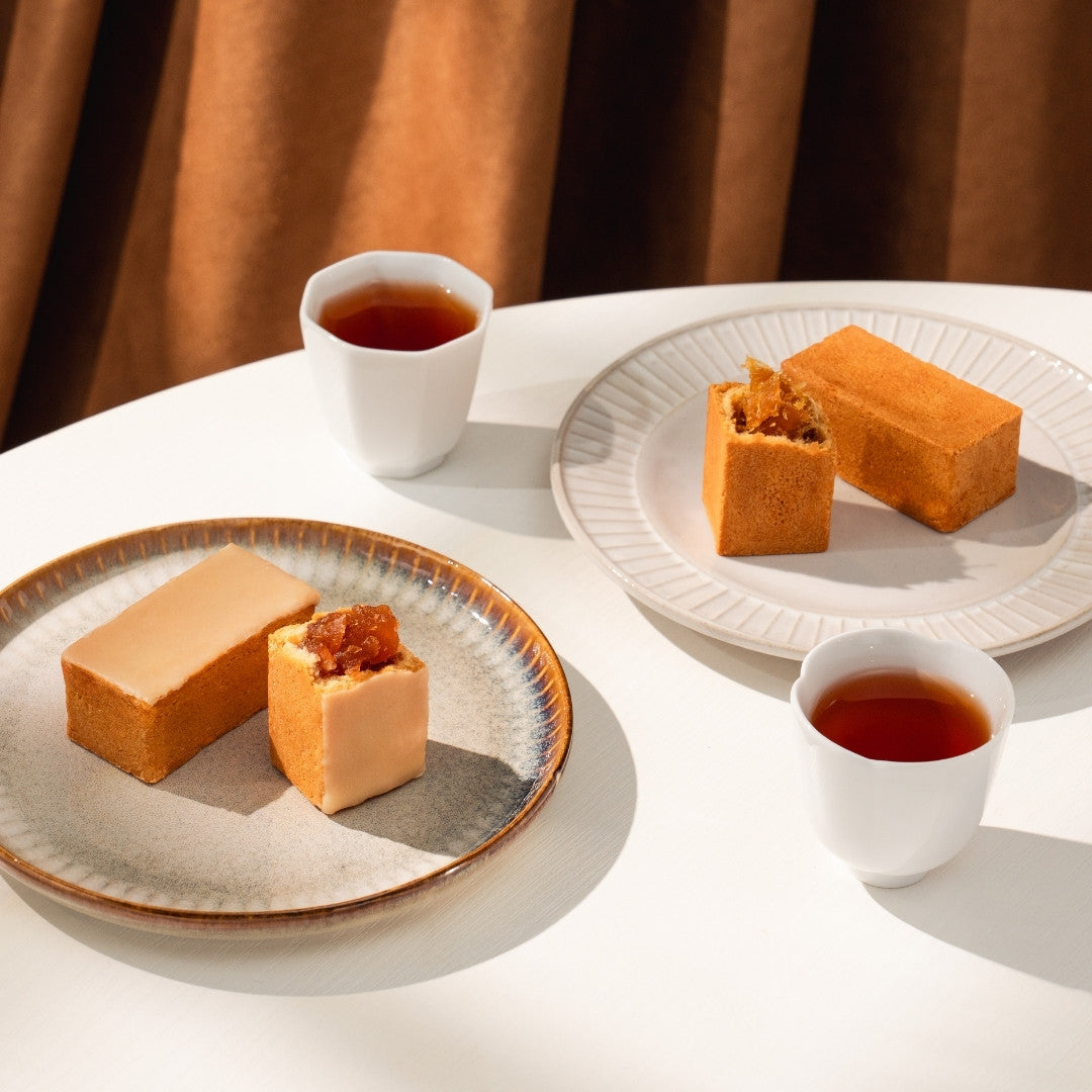 Pineapple Cake + Apple Cake Mid-Autumn Gift Set | SunnyHills Singapore