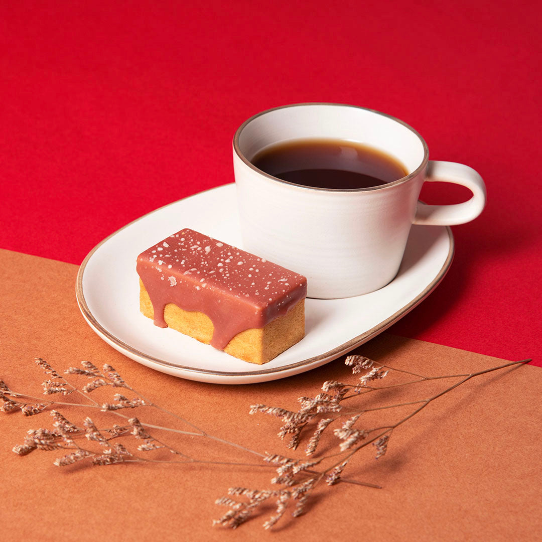 Strawberry Apple Cake [Limited Spring Edition] | SunnyHills Singapore